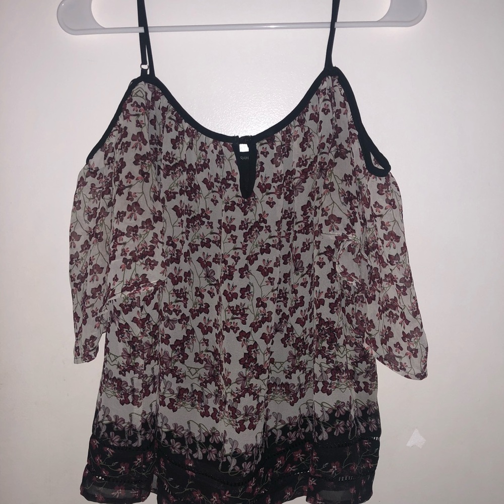 Pretty floral top